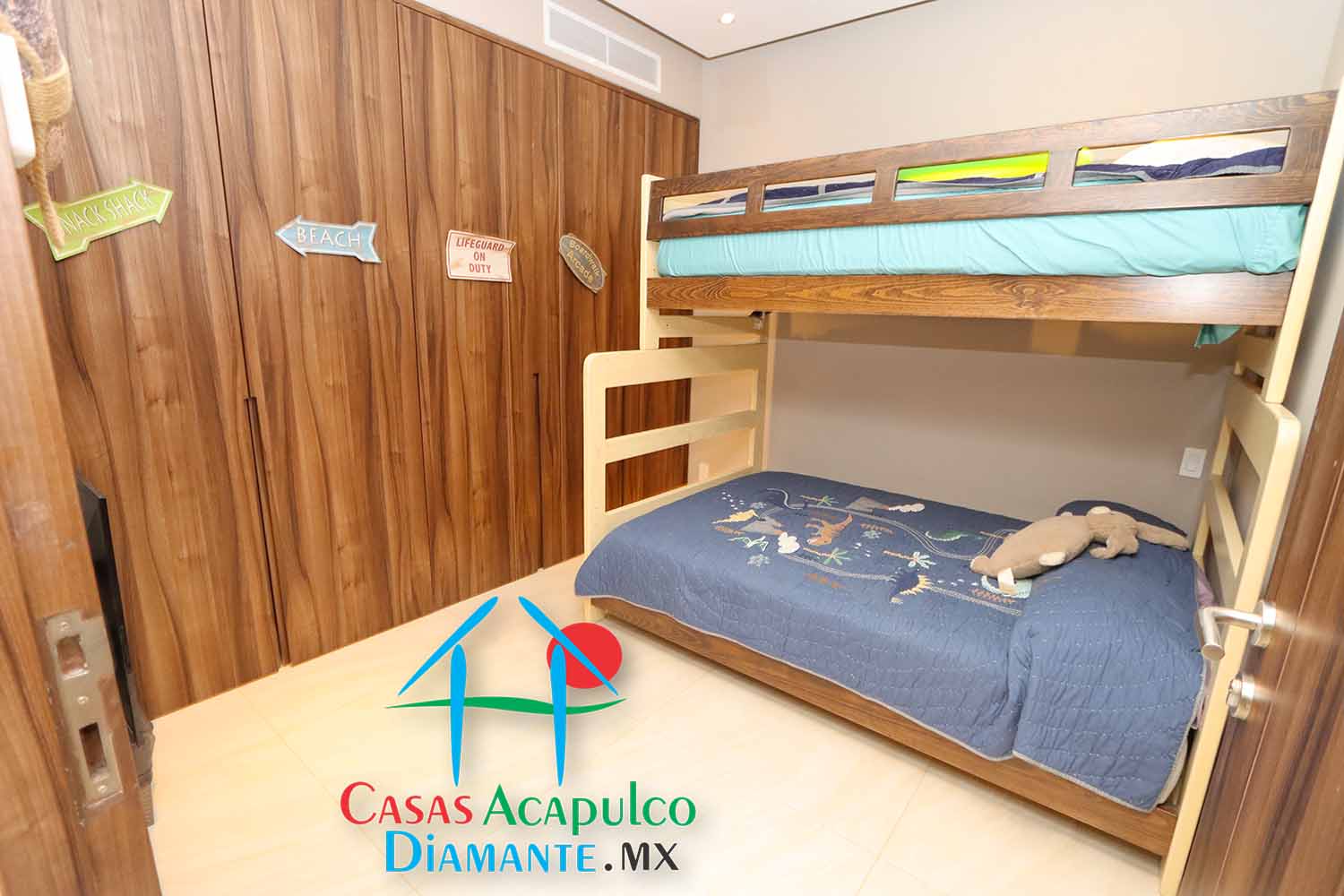 La Isla Emerald C5 - Recámara dos 3